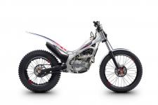 New 2017 HONDA MONTESA COTA 4RT260 WHITE / BLUE / RED Check out these two great options: The Cota 4RT260 is a cutting-edge trials bike, the perfect combination of Honda’s engine technology and Montesa’s world-championship trials experience. Want to ride what the champions ride? Then check out the Cota 300RR Race Replica, with its 288cc engine. It’s even lighter than the feathery Cota 4RT260.