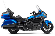 New 2017 HONDA GOLDWING AUDIO COMFORT NAVI XM ULTRA BLUE / METALLIC BLACK For over four decades, the Gold Wing has been refining the concept of the perfect touring bike. Starting with its horizontally opposed engine offering power, smoothness and ultimate performance. It also sports shaft final drive and a chassis designed for day long comfort, full-coverage bodywork and integrated luggage to tackle any ride in style and comfort.