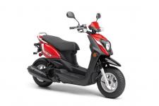New 2018 YAMAHA ZUMA 50FX HEAT RED Ready for Fun
This super sporty 4-stroke scooter makes going places fun, even commuting to work or school.
Modern Powerplant
Fuel injection provides smooth, seamless power — and nearly instantaneous starts.
Sharp Sports Style
Supersport-inspired colors and graphics and sharp single headlight enhance the sporty character of the Zuma 50FX.
Scooter Practicality
Zuma 50FX’s stepped seat provides an open and roomy ride, plus lots of locking storage underneath and added convenience touches like an inner pocket and fold-out hook.
Awesomely Efficient
The Zuma 50FX achieves fuel economy up to an estimated 132 mpg* with a fuel tank that holds 1.2 gallons of gas.