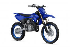 GO BIG
Same YZ85 power, same YZ85 fun, and now with a large wheel package for 2022, allowing riders to bridge the gap to the next class.