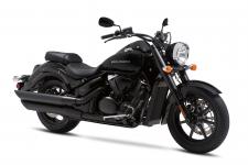 New 2019 SUZUKI BOULEVARD C90 BOSS BLACK Performance never looked so good, or so dark. The Suzuki Boulevard C90 B.O.S.S. rewards you with a striking combination of blacked out styling and heart-pounding performance.