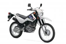 New 2019 SUZUKI DR200S WHITE The 2019 Suzuki DR200S is the affordable motorcycle that can tackle a dirt trail or be a street commuter—and get 88 mpg with its reliable, 199cc engine, complete with push-button electric-starting, telescopic front forks, a 3.3-gallon tank, and abundant torque.