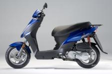 New 2018 KYMCO AGILITY 125 BLUE It’s maximum agility and utility on the ride-it-and-park-it-anywhere-any-time KYMCO Agility 125 Scooter.
THE KYMCO Agility 125’s combination of performance, price, ease-of-use, and reliability, make it the perfect jump-on-and-go vehicle for every garage, or dorm room, or back porch. Agile and reliable, the Agility125 is the perfect size for minimum cost and maximum usability, for those with MC endorsement. It has its own for-real rebellious attitude; no cry babies, please. The Agility 125 also features the rare combination of push button and kick start for guaranteed going whenever you want to get gone. Twist-and-go automatic and fingertip braking from and rear make riding day as eating apple pie.
This item may not be available immediately in dealer stock. Some items may need to be ordered. See terms for details.