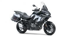 New 2019 KAWASAKI VERSYS 1000 SE LT+ METALLIC FLAT BLACK/PEARL FLAT STARDUST WHITE Open road adventure awaits when you ride the Versys 1000 SE LT+ motorcycle.