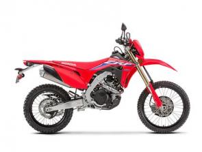 How many corners are there on your favorite motocross or Supercross track? Because each one of those leads directly from the starting gate to the winners circle, at least when youre riding a redesigned 2021 Honda CRF450R or CRF450RWE. New chassis. Major engine overhaul. New suspension. New bodywork. All with the goal of letting you rail through the corners with the most precision and power youve ever experienced. The engines power delivery starts off deep down for corner drive, and just keeps building until its at maximum roost. Forget about clutch fade, adjustment, or hand fatigue with the new hydraulic system. And lighter than ever, the CRF450R and CRF450RWE explode out of corners when its time to increase your lead. 

And make no mistake: the CRF450RWE (WE for Works Edition) is more than just a standard bike with some special graphics. Weve fine-tuned it with special touches like an exclusive Yoshimura exhaust, Twin Air filter, Throttle Jockey seat cover, Hinson clutch basket and cover, premium DID DirtStar LT-X rims, Kashima and titanium nitrate-coated forks, a red cylinder head cover, and hands-on touches like special cylinder-head porting. The second the start gate drops, youll know it was worth every penny.