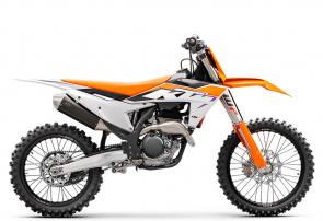 The 2023 KTM 250 SX-F continues its assault on the highly-competitive 250 cc class. Featuring a truly user-friendly package engineered to satisfy all riders, from novice to pro, it continues the trend of being undisputedly READY TO RACE at any level. Delivering a knock-out power-punch, more stability in a straight line, and with more electronic upper cuts in the bag, the 2023 KTM 250 SX-F is ready to take on the 250 cc class and dominate it.