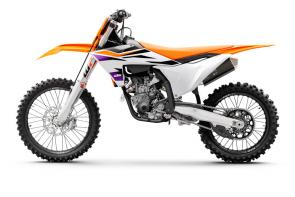 The 2024 KTM 250 SX-F continues its assault on the highly-competitive 250 cc class. Featuring a truly user-friendly package engineered to satisfy all riders, from novice to pro, it continues the trend of being undisputedly READY TO RACE at any level. Delivering a knock-out power-punch, more stability in a straight line, and with more electronic upper cuts in the bag, the 2024 KTM 250 SX-F is ready to take on the 250 cc class and dominate it.
