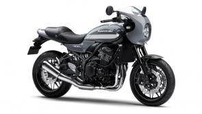 Reigniting the classic style of the original Z1 900 motorcycle, the Kawasaki Z900RS motorcycle calls upon timeless design elements with minimal bodywork and no fairing for a pure retro-style look. The Z900RS family is powered by a 948cc engine and modern technology for a classic yet modern ride. 