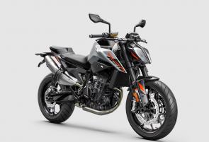 The KTM 790 DUKE is as surgical as its nickname suggests. With the agility youd expect from a single, combined with the hard-hitting punch of a twin, the KTM 790 DUKE slices up the road with pinpoint precision. With a 799 cc LC8c parallel twin motor - the most compact in its class - nestled into one of the lightest frames around, the KTM 790 DUKE is all about being fast everywhere, with the corners being its playground.