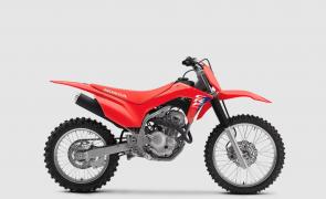 If youre looking for something built for trail riding and casual off-roading, you want a CRF250F – think F for fun. With its reliable power and durable design that easily handles rough terrain, the electric start-equipped CRF/F is ideal for casual riders seeking fun and adventure.