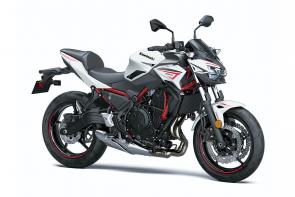 Aggressive meets supernaked with this ideal blend of sporty performance and everyday versatility. Featuring next-level technology and a strong 649cc engine, the Z650 naked sportbike is a compact middleweight without equal.