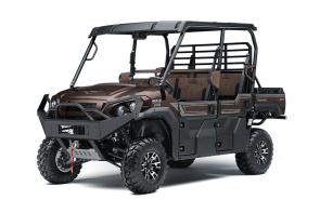 The MULE PRO-FXT™ side x side is a full-size, high-capacity vehicle featuring a 3- to 6-passenger Trans Cab™ system. Strong enough for work and play, this side x side has an impressive hauling and towing capability, even in six-passenger mode. With the ability to move people and payloads, the MULE PRO-FXT can do it all.