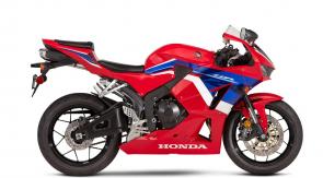 Inline fours are the apex predators of the sportbike world. This is the kind of engine that our MotoGP and World Superbike riders race. And if you’ve ever ridden a bike like our CBR600RR it’s easy to see why. The engines are super-responsive and high revving. The handling is scalpel sharp. And our CBR600RR combines all that with the light weight of a 600-class machine—and light weight is the key to all sorts of performance benefits. A rare breed these days, fours like the CBR600RR and our bigger CBR1000RR are a delight for track-day use, and outstanding on twisty back roads. Available in both ABS and non-ABS versions. It’s a bike anyone can appreciate, but one that the most demanding riders will love.
CBR600RRP