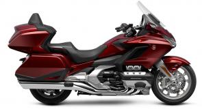 The open road is calling, and it always has been. Humans are just hard-wired to explore, to want to see what’s over the horizon. Every motorcyclist knows the feeling. And one motorcycle makes it happen better than any other: the Honda Gold Wing. All four Gold Wing trim levels this year get updated highlight stripes and colors, as well as a navigation-system map update. But the best parts remain—the famously smooth 1833cc six-cylinder engine, refined bodywork for weather protection, and ample luggage. Full of innovative engineering, all Gold Wing models are Android Auto™ compatible, as well as offering Apple CarPlay™ compatibility. You can choose between a conventional six-speed transmission and our exclusive Honda automatic seven-speed DCT transmission, depending on the model. So go ahead—isn’t it time you experience the gold standard of touring bikes?
GL1800D