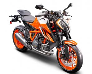 Evolution and adaption are critical when it comes to maintaining ones status as the top dog. The KTM 1290 SUPER DUKE R EVO is a BEAST - evolved. Boasting intuitive Semi-Active Suspension Technology (SAT), this BEAST not only adapts to the road surface but also to the riders inputs - making it a cold, calculated hunter. A frightening prospect for any would-be challenger.