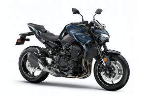 The Z900 epitomizes Kawasakis belief of what the ideal supernaked should be. At 948cc with an ultra-lightweight chassis, every ride is met with exceptional power, responsiveness and excitement. Make your presence known on the streets with signature Sugomi™-inspired styling and a commanding ride position.
