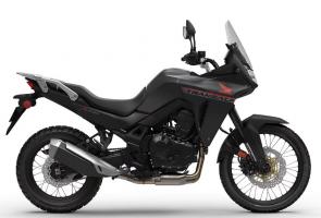 THE MOUNTAINS ARE CALLING
It’s long been a legend in Europe—and now it’s finally returning to North America. The new Honda Transalp is designed to expand your exploring horizons: around town, on the highway, in the mountains, on the unpaved, less-travelled roads. Sized right to balance comfort, maneuverability and compactness, it’s also a showcase for one of our best engines ever, a new 755cc Unicam® parallel twin. Loaded with features like selectable riding modes and available with a wide range of accessories. Rally-bike-inspired aerodynamic bodywork offers just enough wind- and weather protection. Smooth. Tough. Agile and smart. It’s the machine so many of us have dreamed of for so long—and now the dream has come true.
