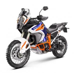 Pick a point on a map, drop a pin, and hit the road. The KTM 1290 SUPER ADVENTURE R is engineered to cross the wildest, most challenging terrain with unmatched ability and class-leading performance. It leaves us saying only one thing - Uncharted territory beware! The KTM 1290 SUPER ADVENTURE R is primed and ready to plant its flag anywhere on the planet.